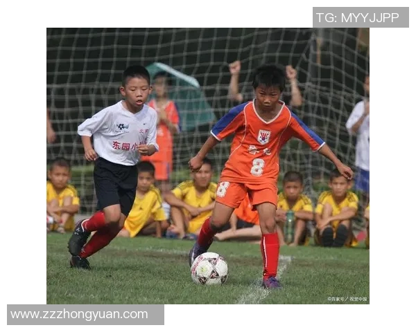 探索11制足球的魅力与战术解析助力青少年足球发展新篇章